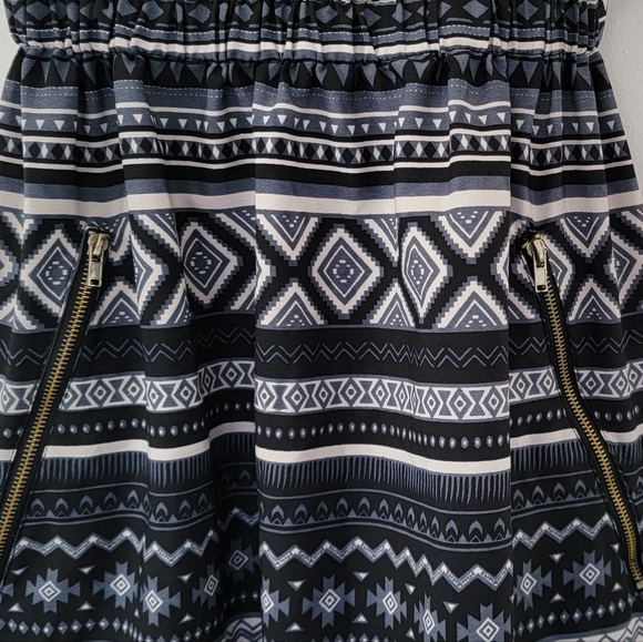 Speed Control Women's Summer Dress - Picture 3 of 9